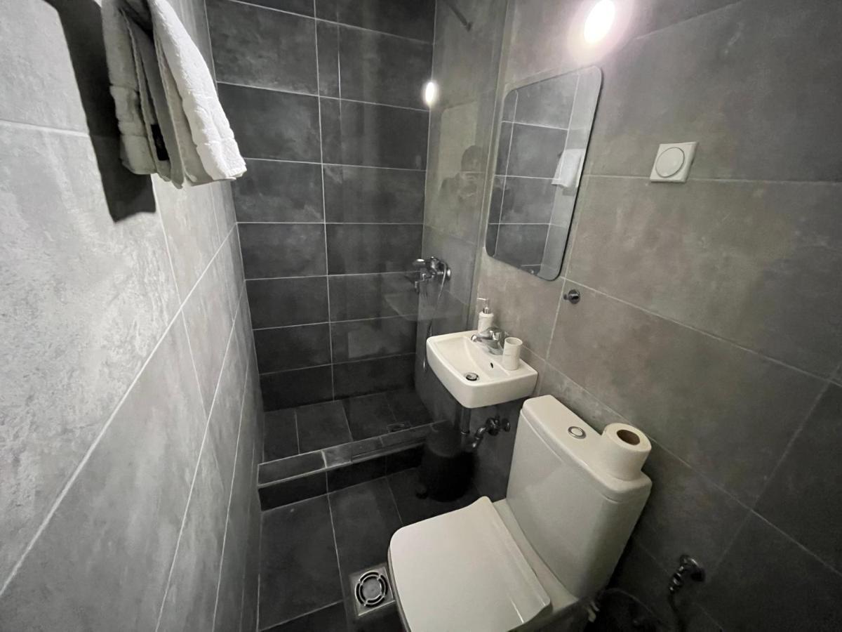 Mickitos City Center Apartment Skopje Zewnętrze zdjęcie