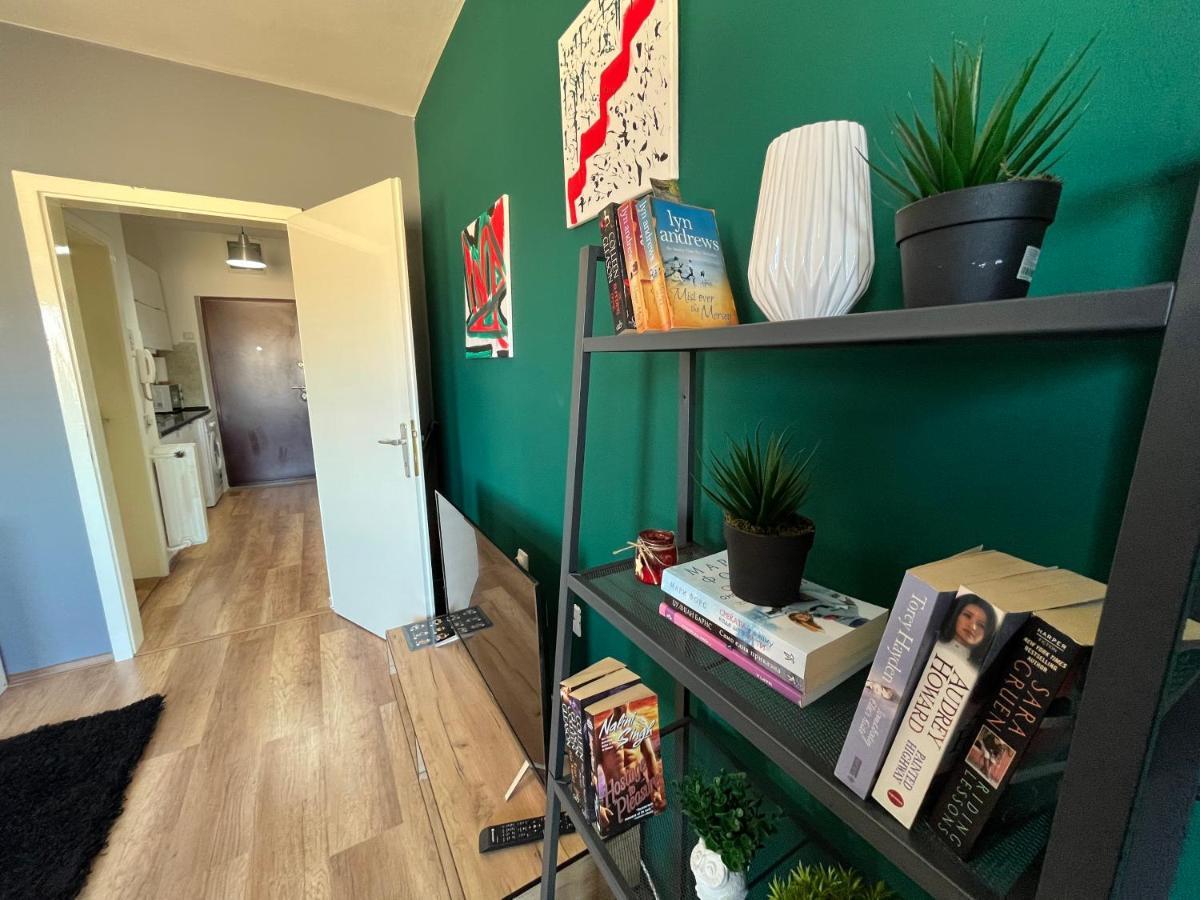 Mickitos City Center Apartment Skopje Zewnętrze zdjęcie