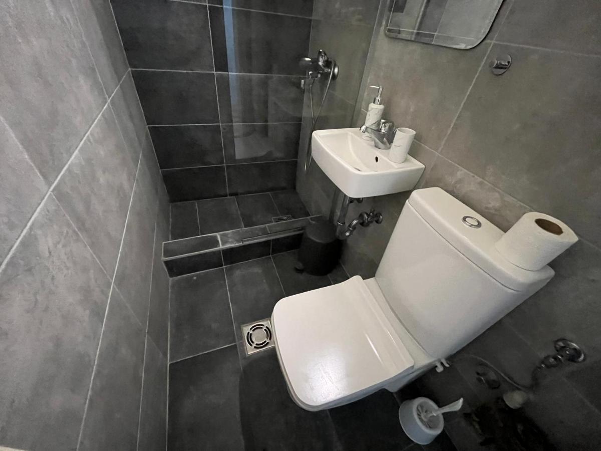 Mickitos City Center Apartment Skopje Zewnętrze zdjęcie
