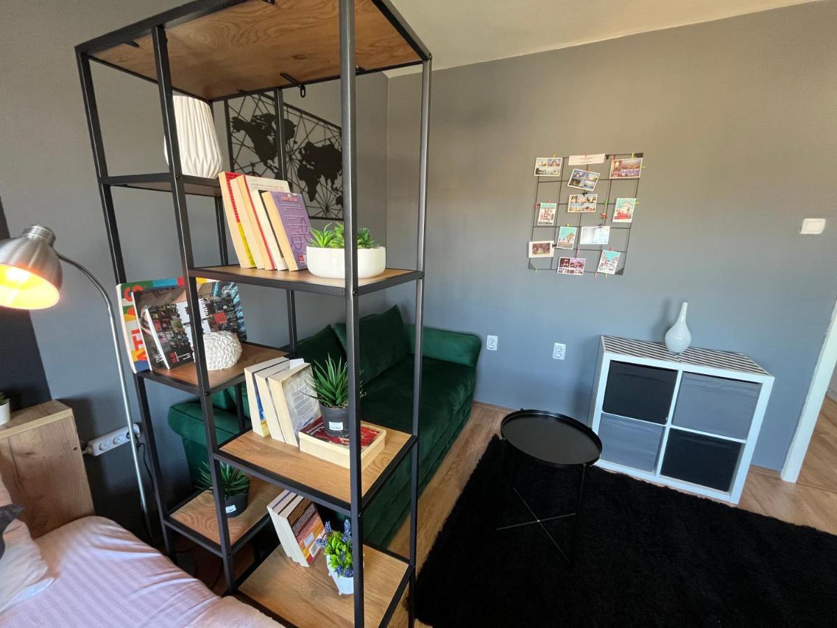 Mickitos City Center Apartment Skopje Zewnętrze zdjęcie