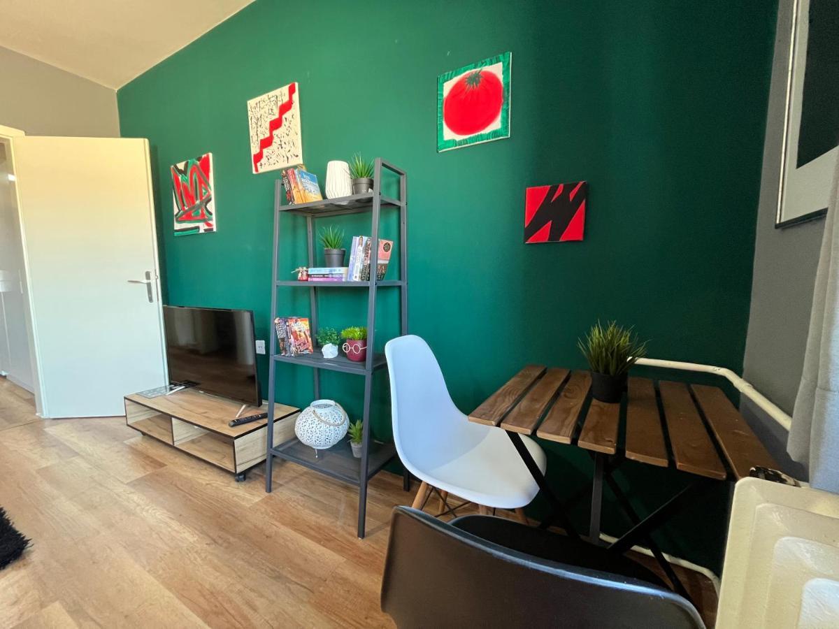 Mickitos City Center Apartment Skopje Zewnętrze zdjęcie